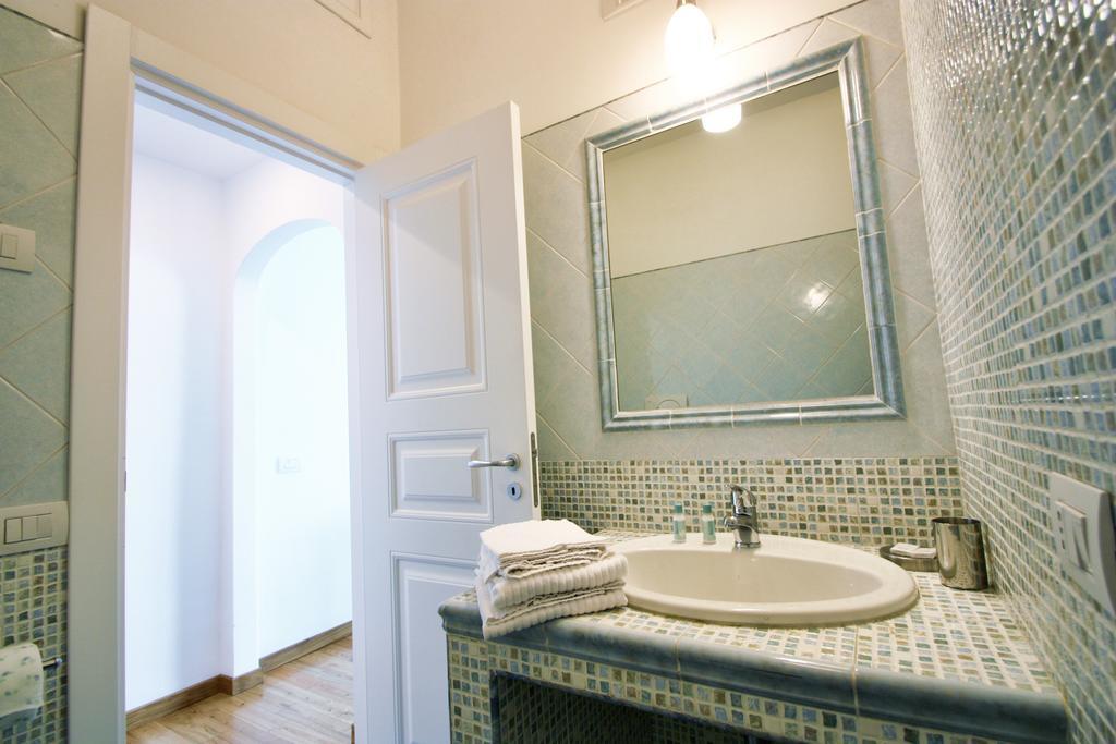 Capri Inn Phòng bức ảnh